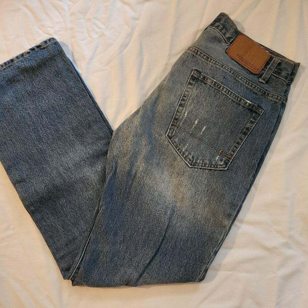 Aeropostale jeans sz 29 X 32 Relaxed fit distressed good condition